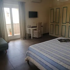 Bed & Breakfast Maison Kaina