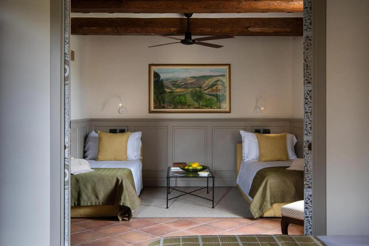 La Moscadella Hotel Castelmuzio 3*,